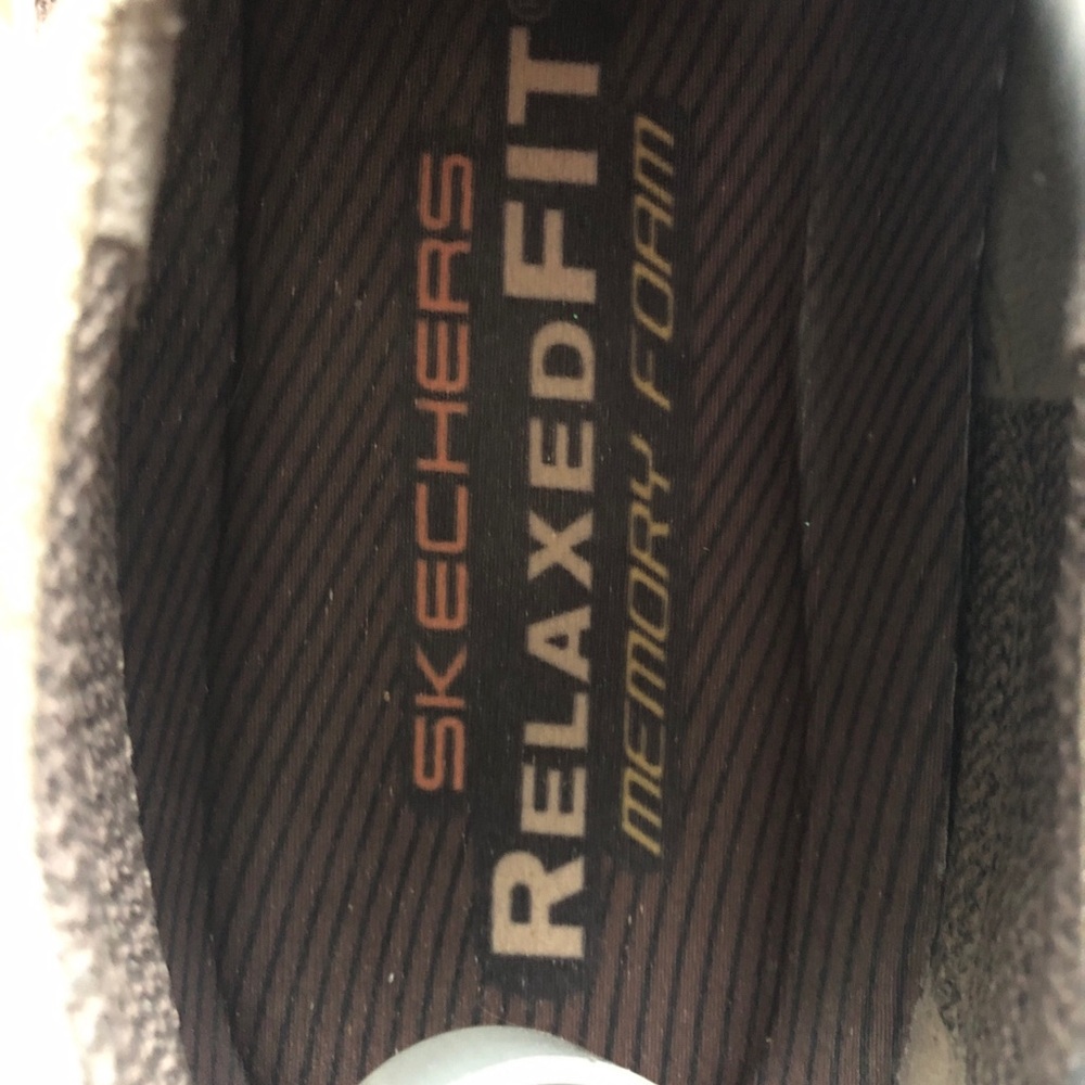 Skechers Relaxed Fit Mens Size 8.5 Brown Loafers Slip On Leather 64365 - Picture 6 of 7